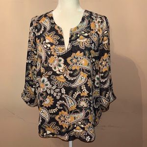 Size Small 3 Quarter Length Sleeve Blouse